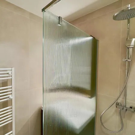 3 Fon - 2-bedroom With Terrace 3 Min Palais *